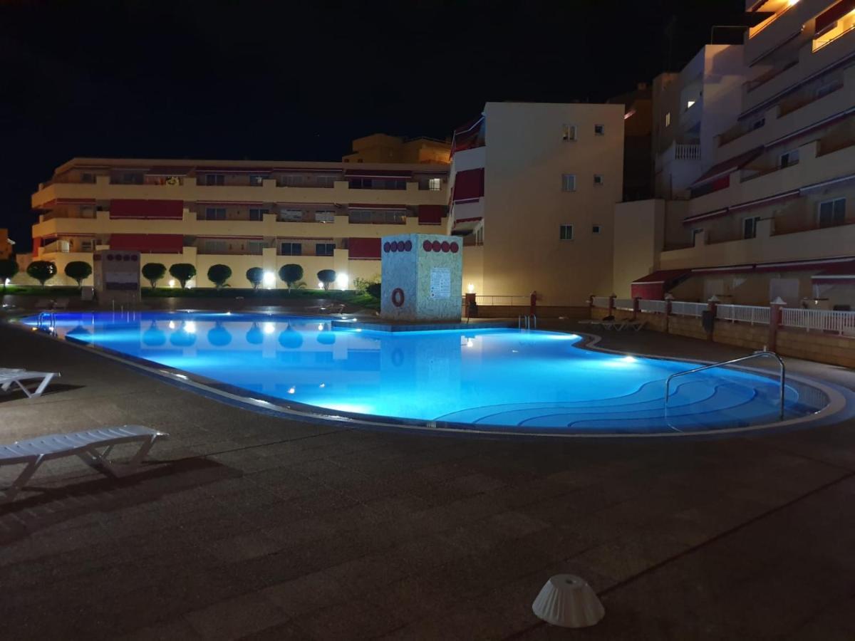 Appartement Cozy Beachfront Flat With Pool & Panoramic Sea View Terrace à Puerto de Santiago  Extérieur photo